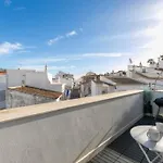 Casa vacanze Charming 3 Level House In Center Great Balcony Views And Near
