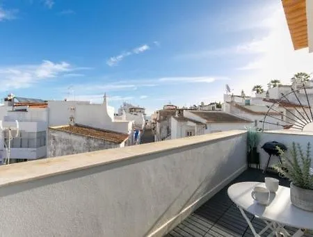 펜션 Charming 3 Level House In Center Great Balcony Views And Near