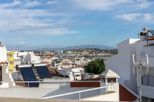 Casa vacanze Charming 3 Level House In Center Great Balcony Views And Near Lagos